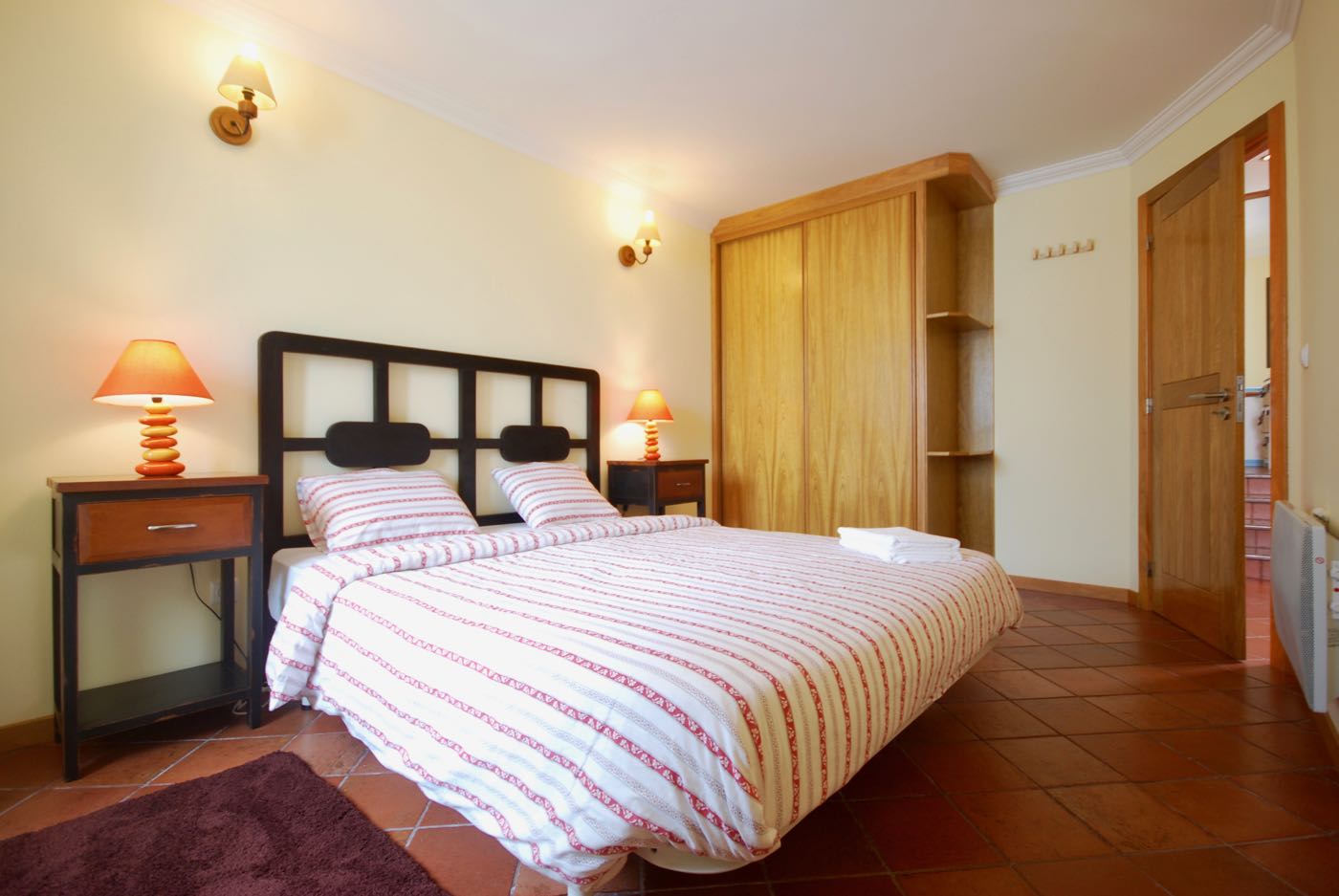 Laura_House photo 18